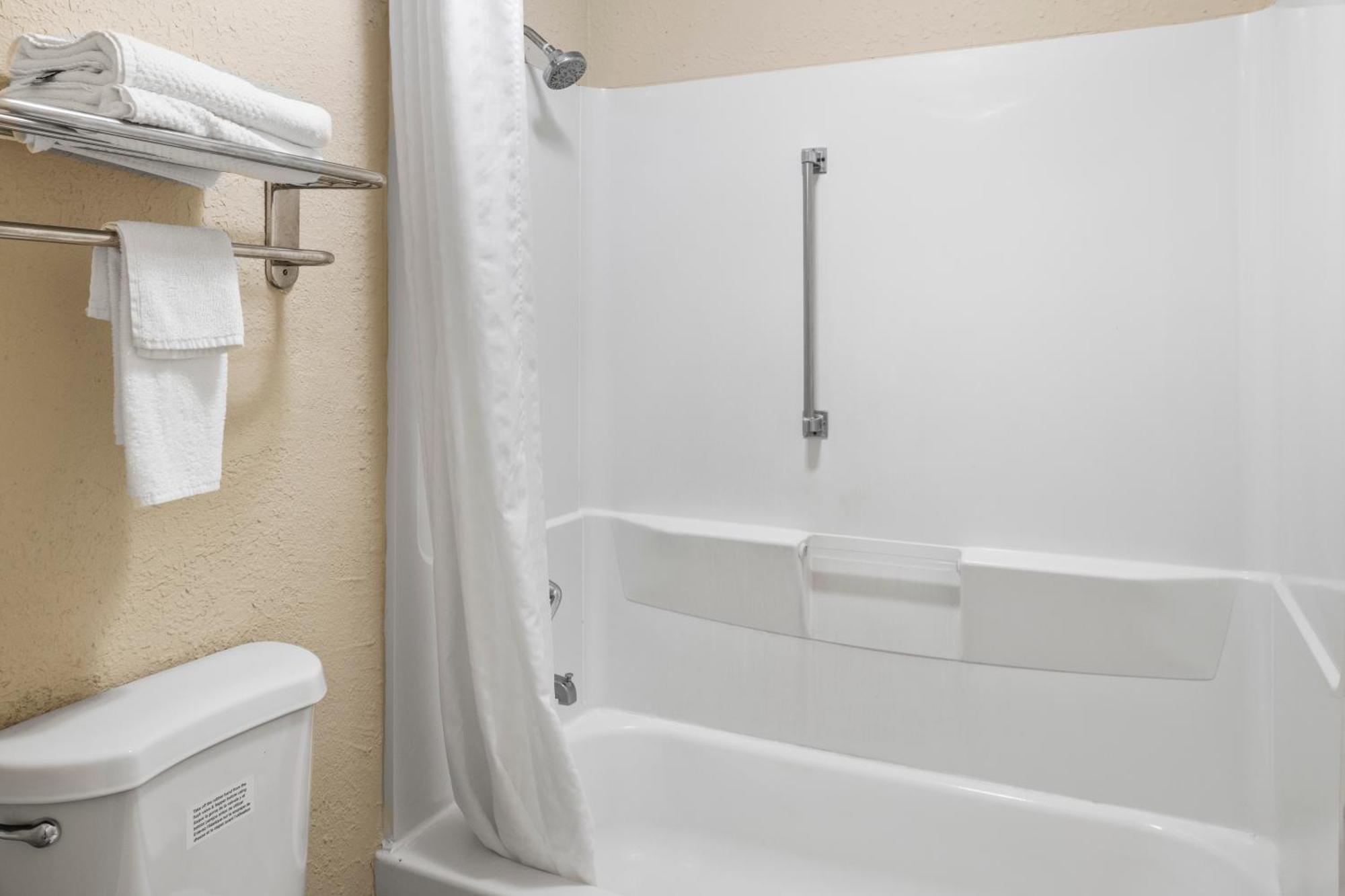 Quality Inn Kingsland Oda fotoğraf